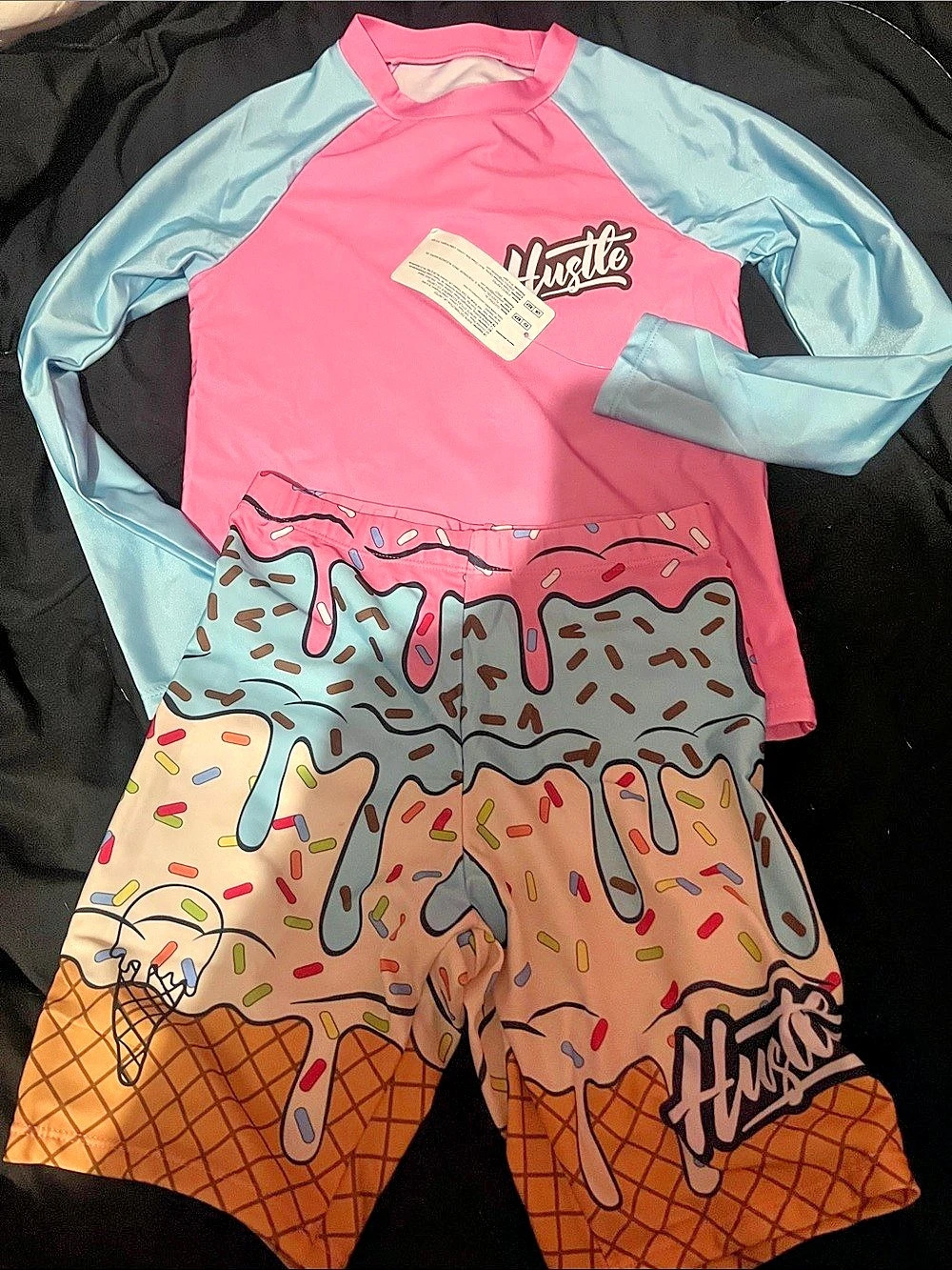 Hustle Ice Cream Print two piece Size 10Y Like New